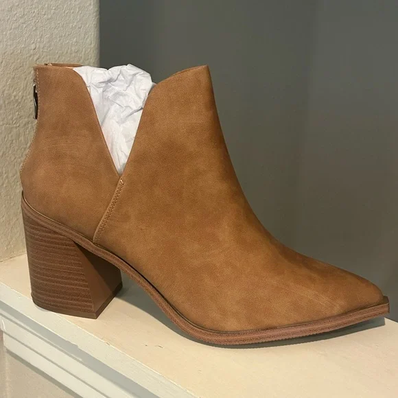 FISACE Womens Pointed Toe Stacked Mid Heel Ankle Boots V Cut Back Zipper Size 11 - Picture 2 of 9